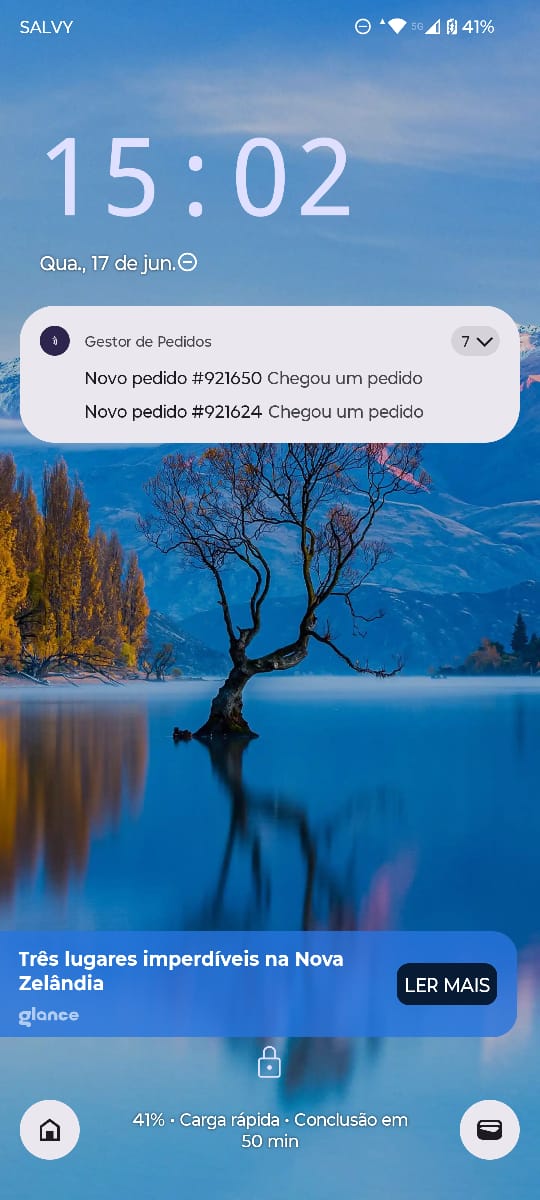 Notificação de novo pedido na tela do celular.
